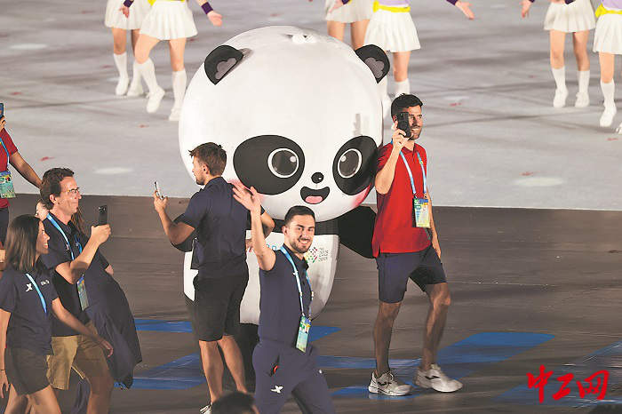 3085646_tpzz_1754583485585_b