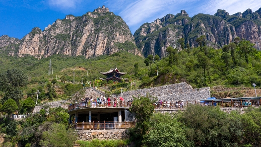 銘記歷史 緬懷先烈｜英雄的土地上，奮斗譜新篇