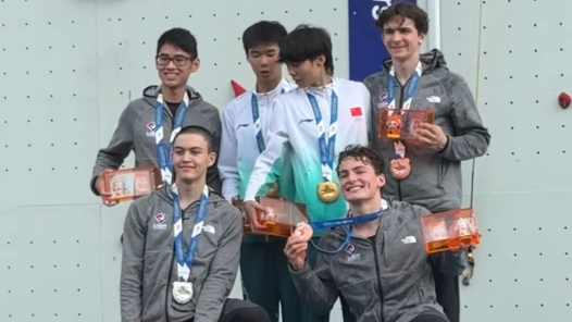 快上加快！攀巖速度接力比賽中國隊再添2金1銀