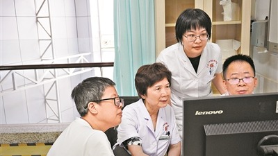 銀齡醫生“再上崗”