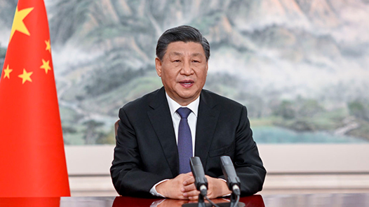 新華社快訊：習近平說，中國人民解放軍始終是黨和人民完全可以信賴的英雄軍隊。全軍將士要忠實履行神圣職責，加快建設世界一流軍隊，堅決維護國家主權、統一、領土完整，為實現中華民族偉大復興提供戰略支撐，為世界和平與發展作出更大貢獻