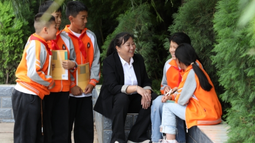 回信背后的故事丨扎根鄉村講臺 展現情懷擔當