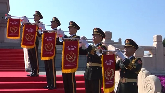 視頻｜中國人民解放軍軍樂團小號手吹響《烈士紀念日號角》