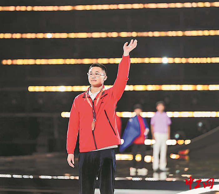 3161284_tpzz_1760061554545_b