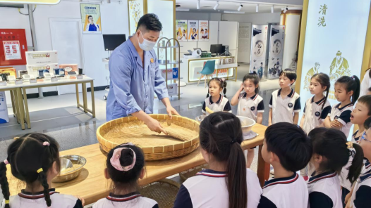 李伯陽：毫厘之間的匠心傳承