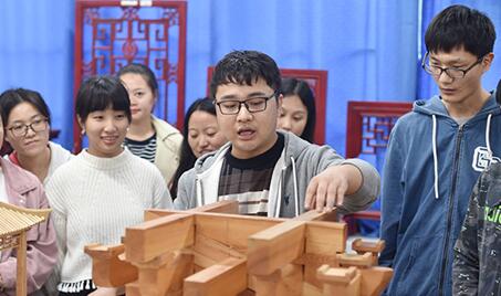 云南鎮康技能人才向“新”而行