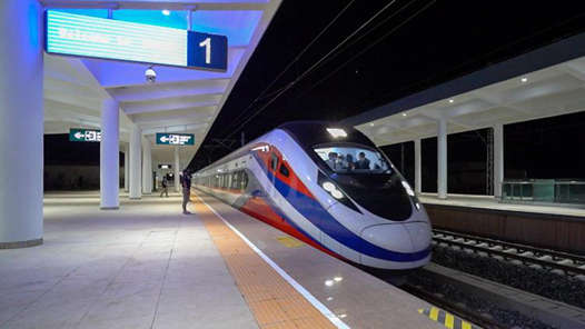 鐵路部門發售春運火車票超5000萬張