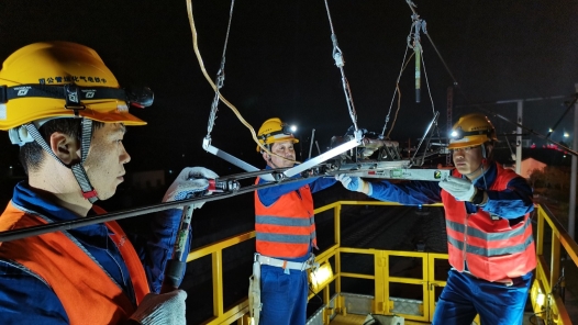 重溫深情關懷 汲取奮進力量