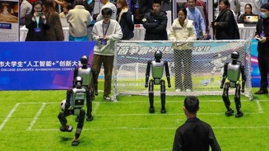 “教育圍著科技轉，人才跟著產業走”