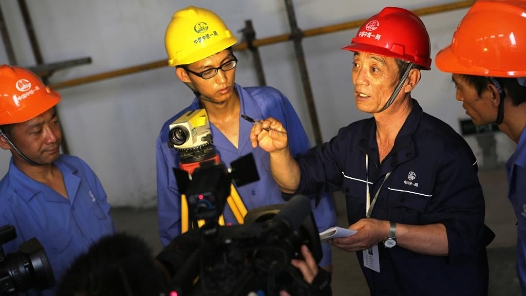 總書記在全國總工會與我們勞模代表座談