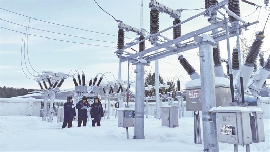 新春走基層｜北極寒夜守燈人