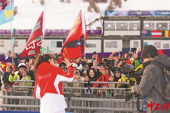 3332371_tpzz_1770822948613_b