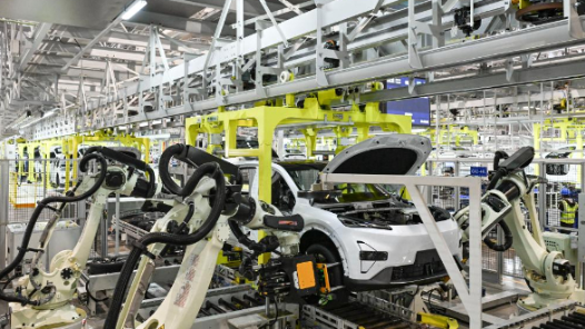 從“政策驅動”轉向“產品驅動” 地方兩會擘畫汽車產業新賽道