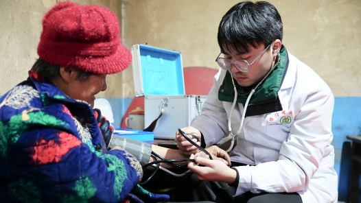 新春走基層·走筆｜追“光”少年溫暖山鄉路