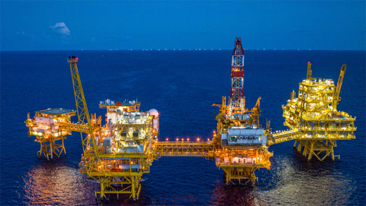 新春走基層·開局之年新氣象｜深海一號海底鉆云上算